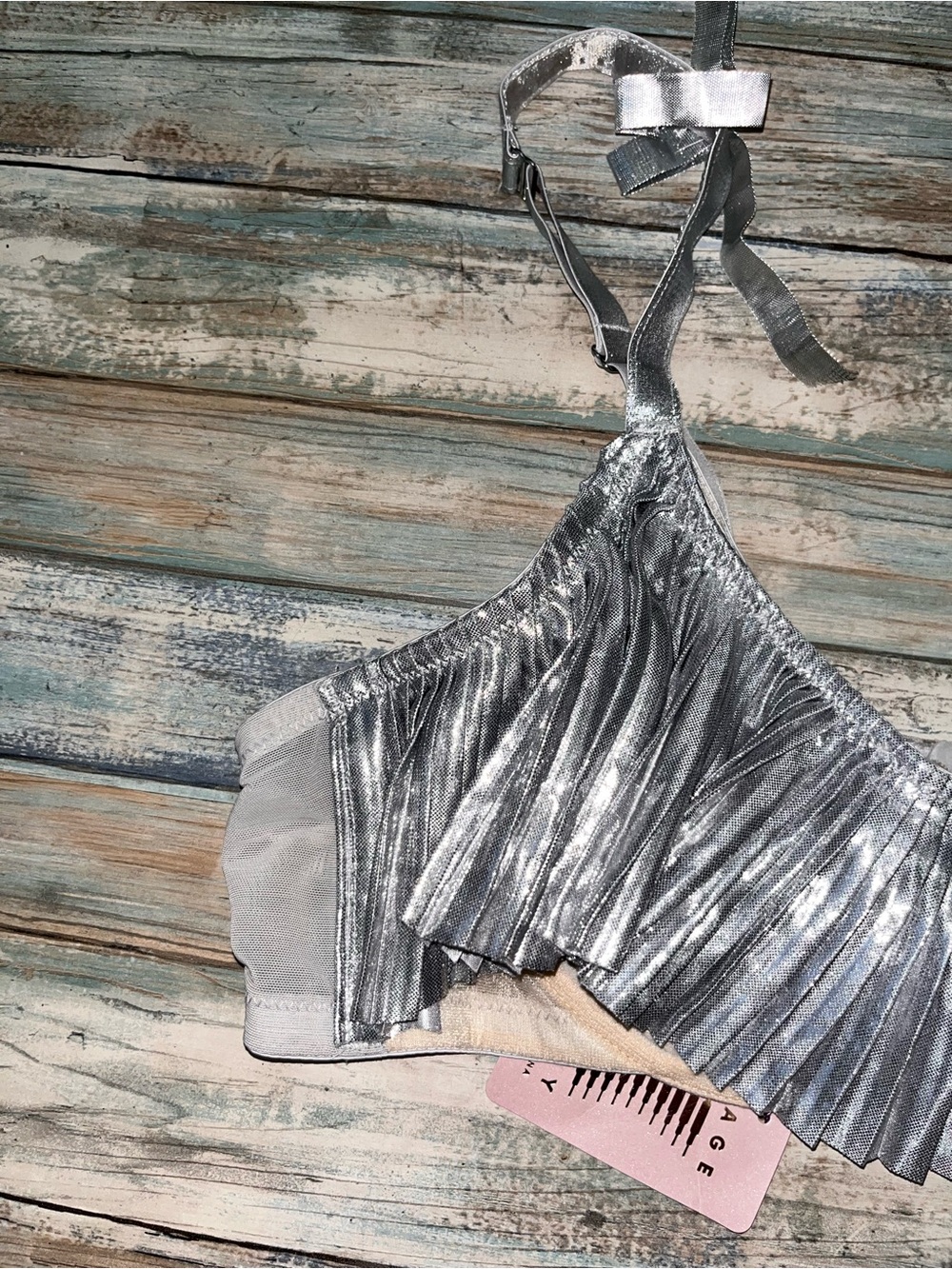 NWT Savage X Fenty Pleated Lamé Unlined Bra Metallic Silver 42C - Picture 3 of 7